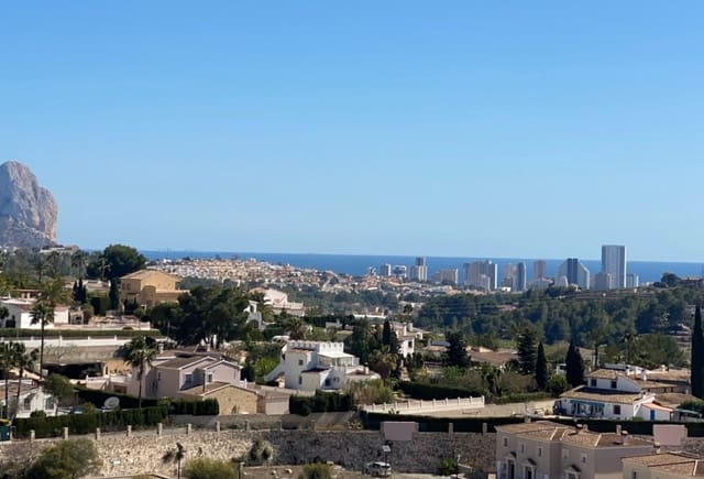 3 bedroom Villa for sale in Pueblo, Calpe / Calp with pool - € 1,290,000 (Ref: 10043913)