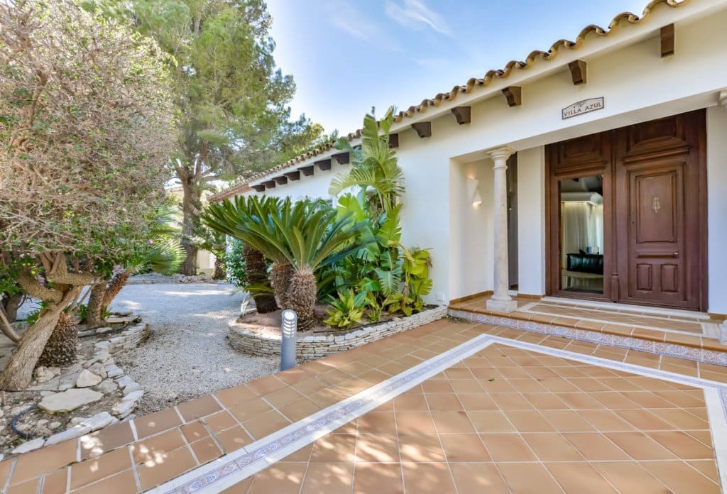 4 soveværelse Villa til salg i Altea med swimmingpool - € 2.650.000 (Ref: 10043915)