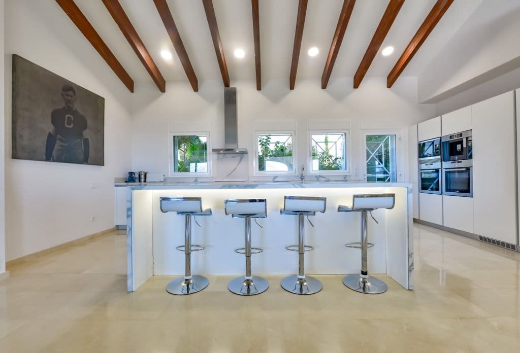 4 soveværelse Villa til salg i Altea med swimmingpool - € 2.650.000 (Ref: 10043915)