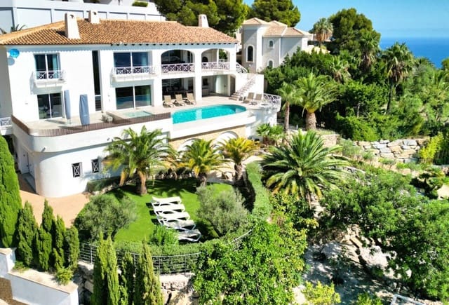 4 soveværelse Villa til salg i Altea med swimmingpool - € 2.650.000 (Ref: 10043915)