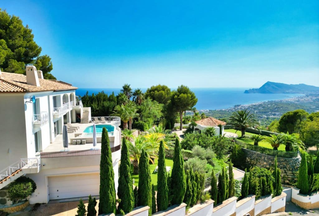 4 soveværelse Villa til salg i Altea med swimmingpool - € 2.650.000 (Ref: 10043915)