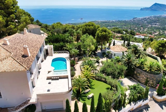 4 soveværelse Villa til salg i Altea med swimmingpool - € 2.650.000 (Ref: 10043915)