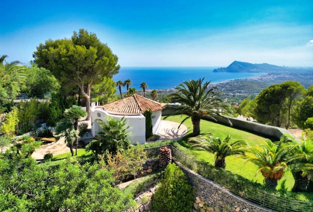 4 soveværelse Villa til salg i Altea med swimmingpool - € 2.650.000 (Ref: 10043915)