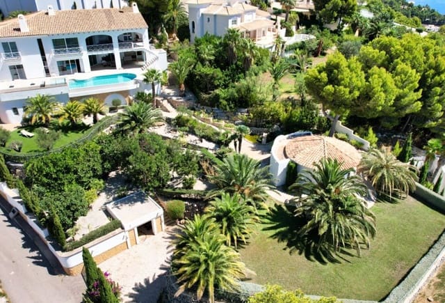 4 soveværelse Villa til salg i Altea med swimmingpool - € 2.650.000 (Ref: 10043915)