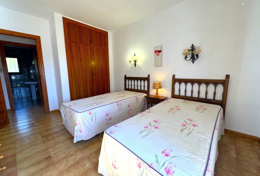 4 chambre Villa/Maison à vendre à Calpe / Calp - 900 000 € (Ref: 10043920)