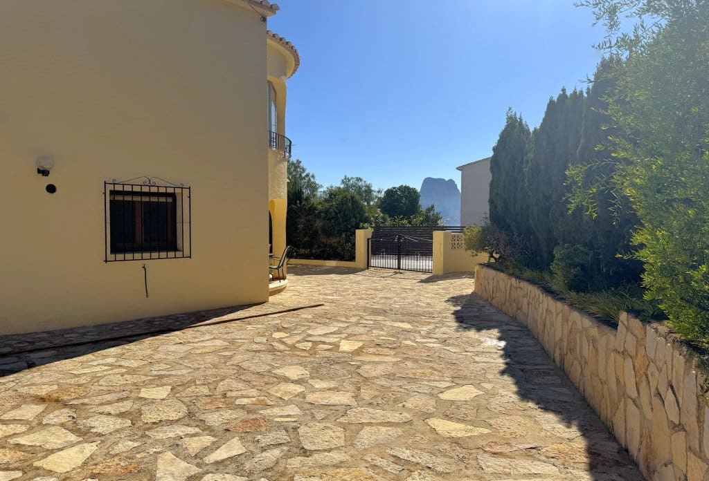 4 chambre Villa/Maison à vendre à Calpe / Calp - 900 000 € (Ref: 10043920)