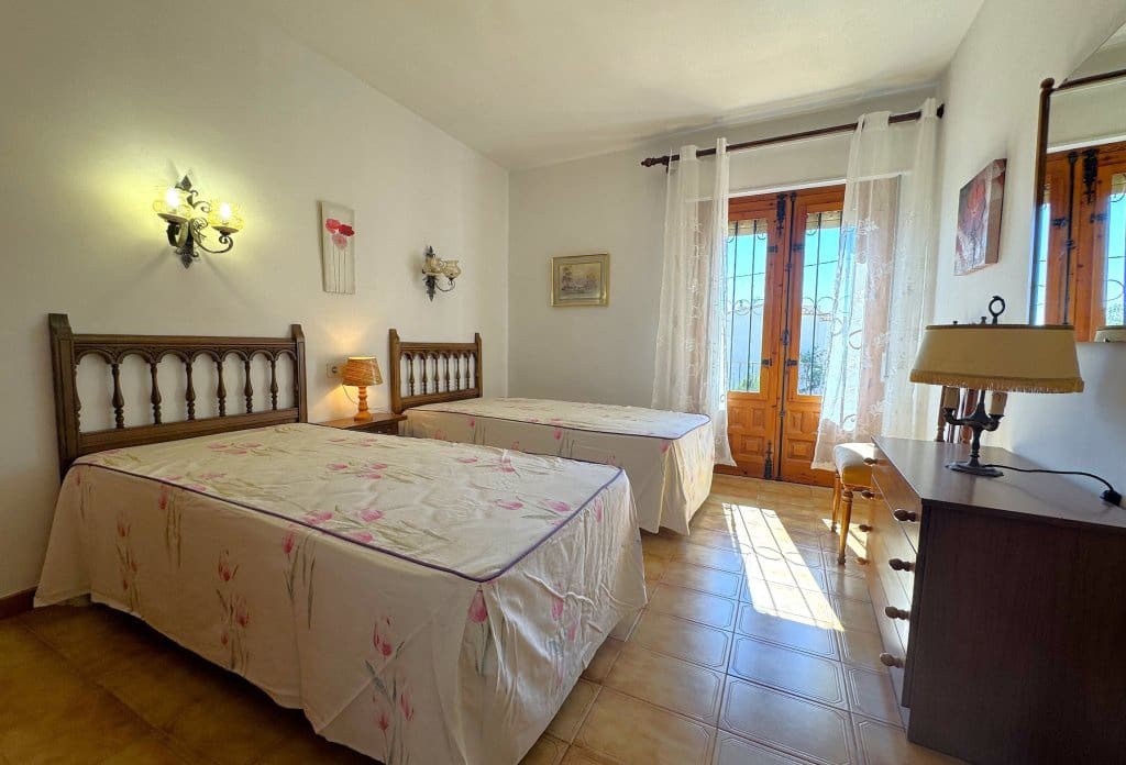 4 chambre Villa/Maison à vendre à Calpe / Calp - 900 000 € (Ref: 10043920)