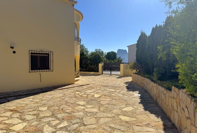 4 chambre Villa/Maison à vendre à Canuta, Calpe / Calp - 900 000 € (Ref: 10043920)
