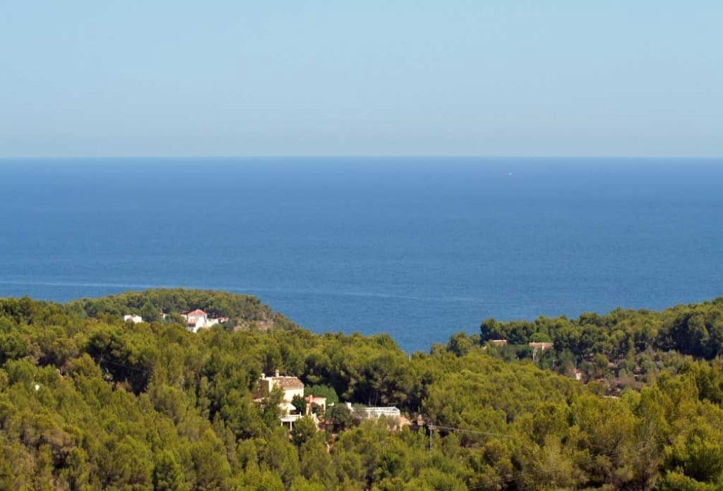 Grunde uden byggetilladelser til salg i Benissa - € 535.000 (Ref: 10043923)