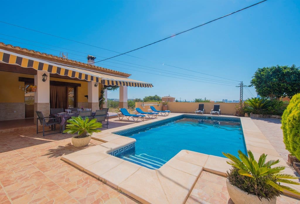 4 chambre Villa/Maison à vendre à Calpe / Calp avec piscine - 950 000 € (Ref: 10043929)