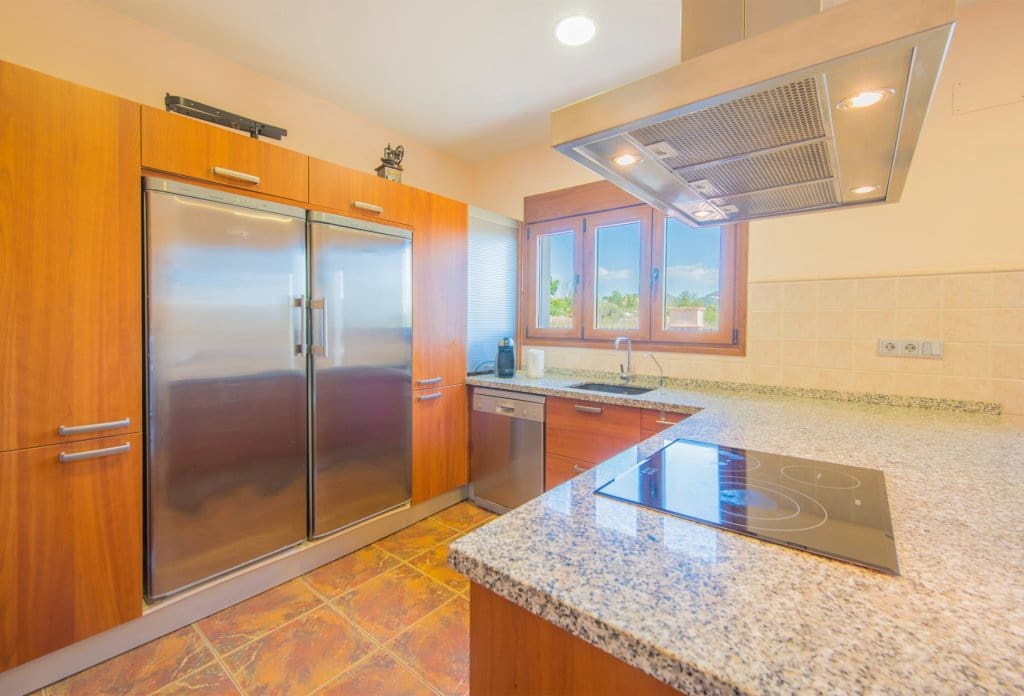 4 chambre Villa/Maison à vendre à Calpe / Calp avec piscine - 950 000 € (Ref: 10043929)