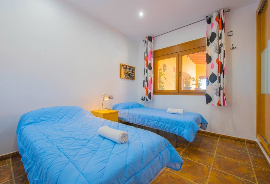 4 chambre Villa/Maison à vendre à Calpe / Calp avec piscine - 950 000 € (Ref: 10043929)