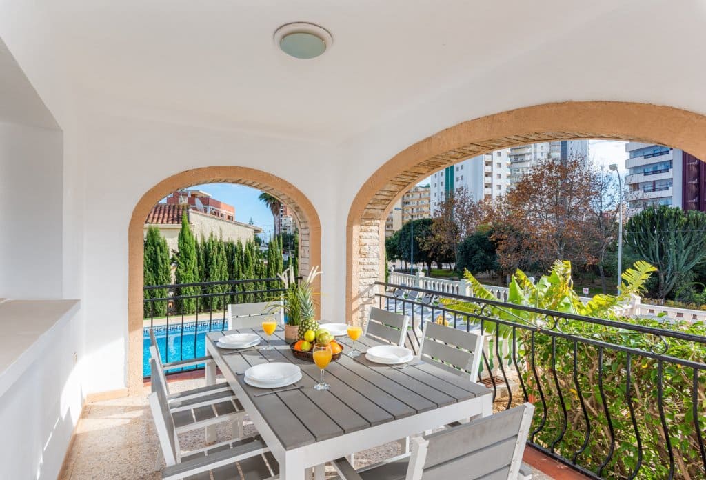 13 slaapkamer Villa te koop in Calpe / Calp met zwembad - € 2.125.000 (Ref: 10043933)