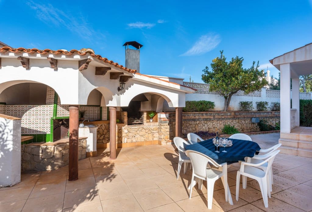 13 slaapkamer Villa te koop in Calpe / Calp met zwembad - € 2.125.000 (Ref: 10043933)