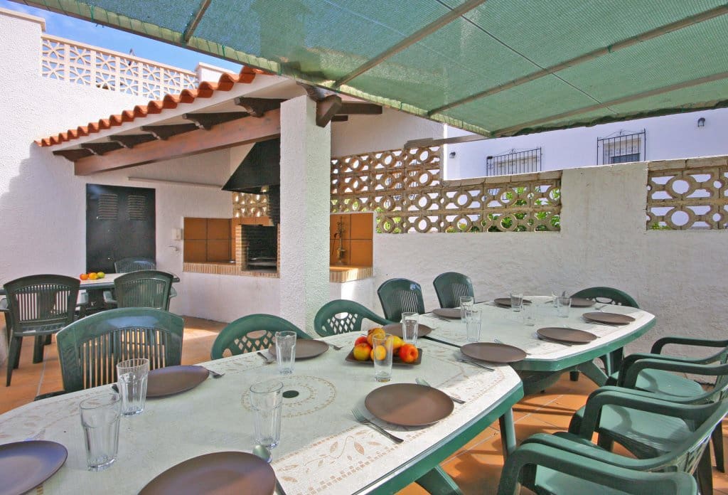 13 slaapkamer Villa te koop in Calpe / Calp met zwembad - € 2.125.000 (Ref: 10043933)