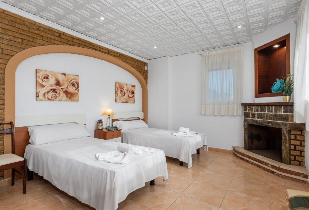 13 slaapkamer Villa te koop in Calpe / Calp met zwembad - € 2.125.000 (Ref: 10043933)