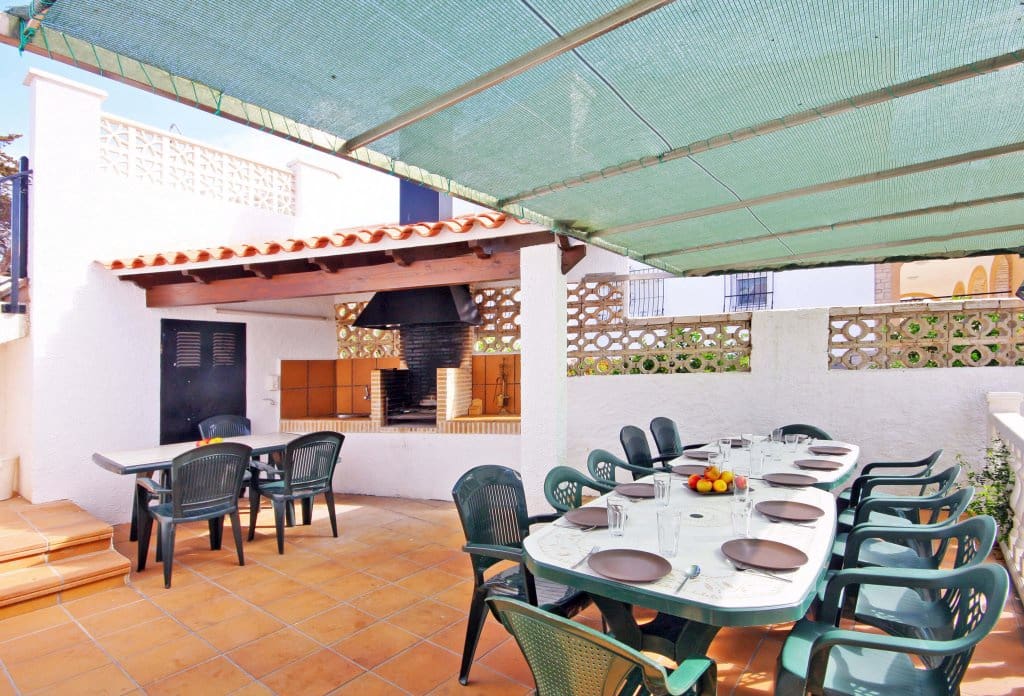 13 slaapkamer Villa te koop in Calpe / Calp met zwembad - € 2.125.000 (Ref: 10043933)