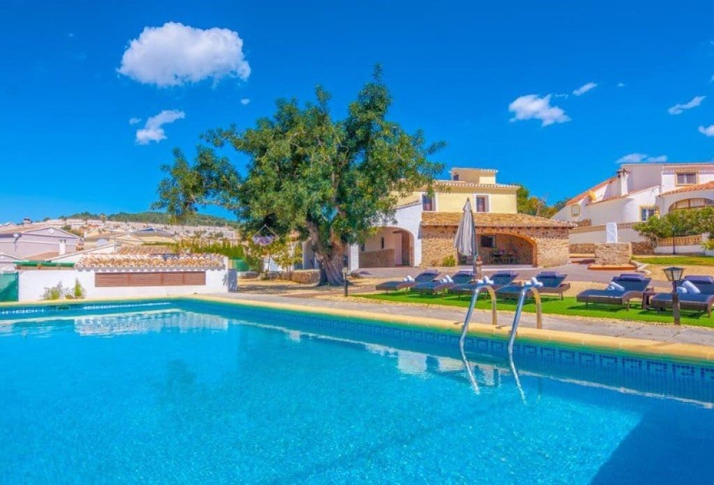 5 chambre Villa/Maison à vendre à Calpe / Calp avec piscine - 710 000 € (Ref: 10043939)