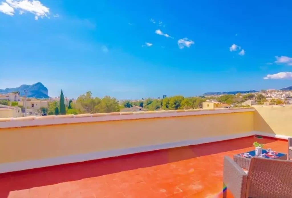 5 chambre Villa/Maison à vendre à Calpe / Calp avec piscine - 710 000 € (Ref: 10043939)
