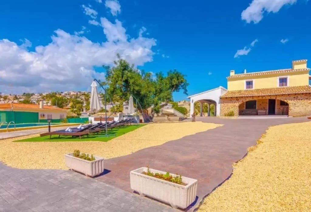 5 chambre Villa/Maison à vendre à Calpe / Calp avec piscine - 710 000 € (Ref: 10043939)