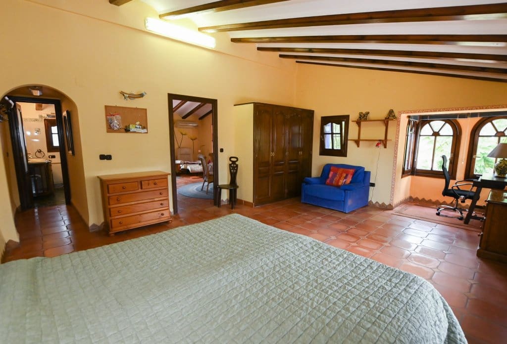 4 chambre Villa/Maison à vendre à Calpe / Calp avec piscine - 1 908 900 € (Ref: 10043944)