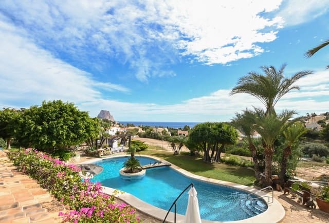 4 chambre Villa/Maison à vendre à Canuta, Calpe / Calp avec piscine - 1 908 900 € (Ref: 10043944)