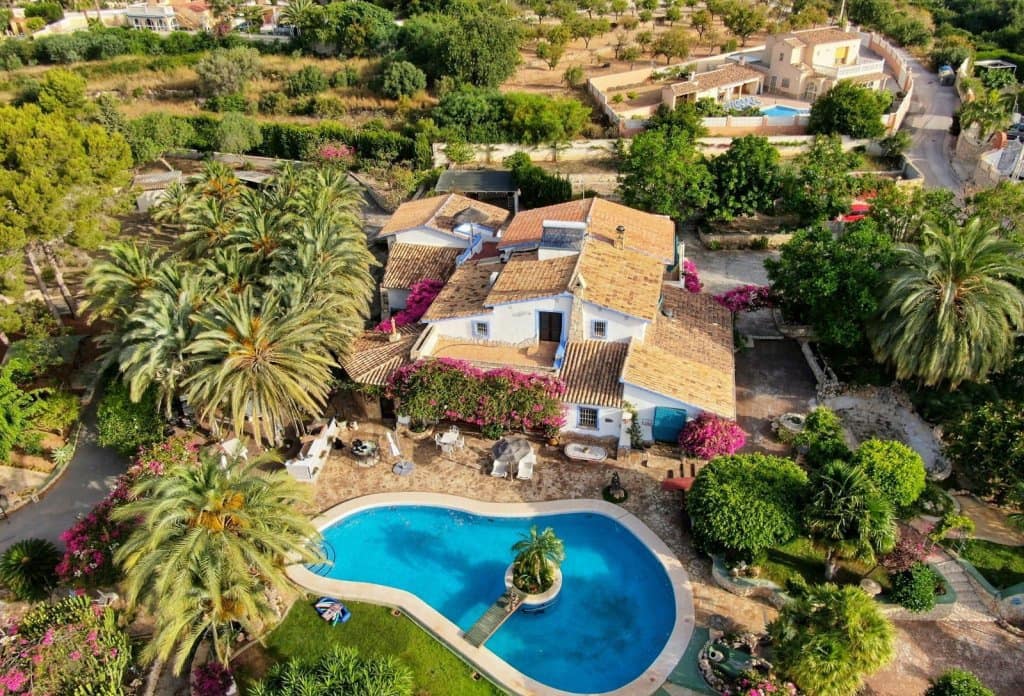 4 chambre Villa/Maison à vendre à Calpe / Calp avec piscine - 1 908 900 € (Ref: 10043944)