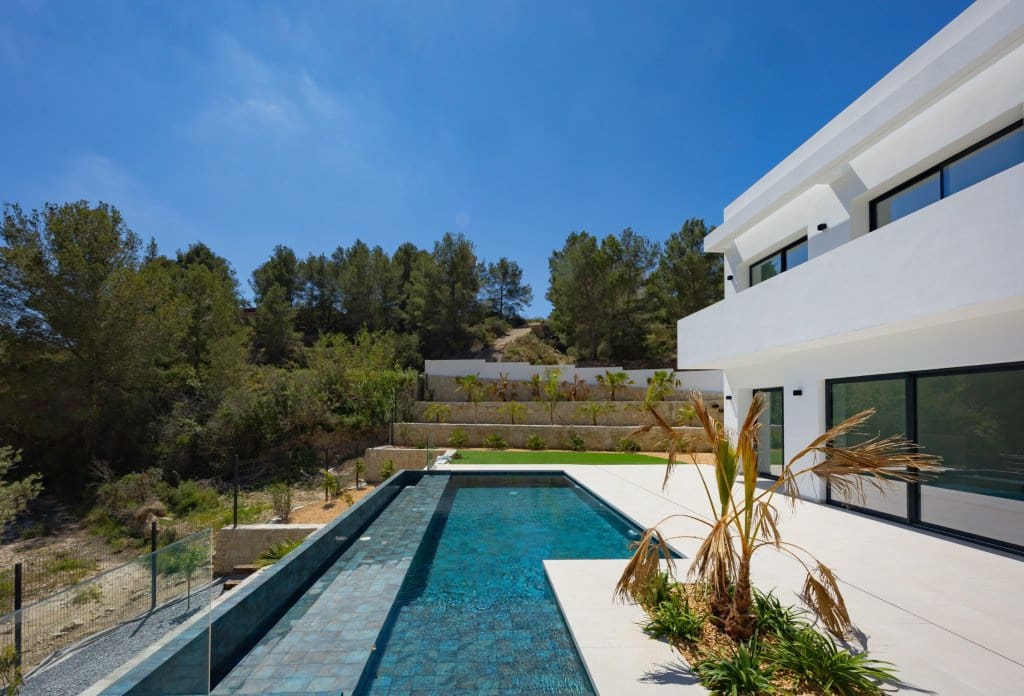 Chalet de 4 habitaciones en Benissa en venta con piscina - 1.700.000 € (Ref: 10043950)
