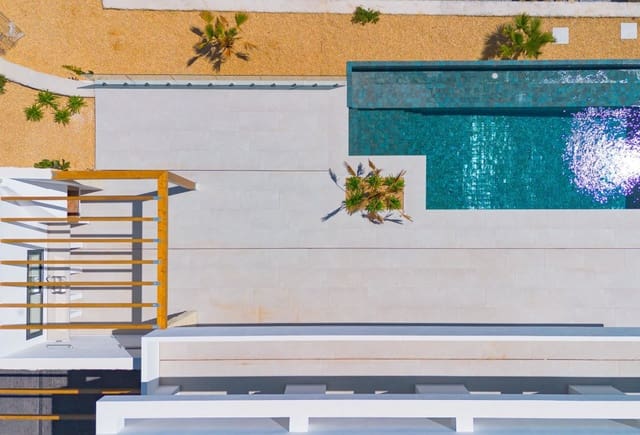 4 Zimmer Villa zu verkaufen in Benissa mit Pool - 1.700.000 € (Ref: 10043950)
