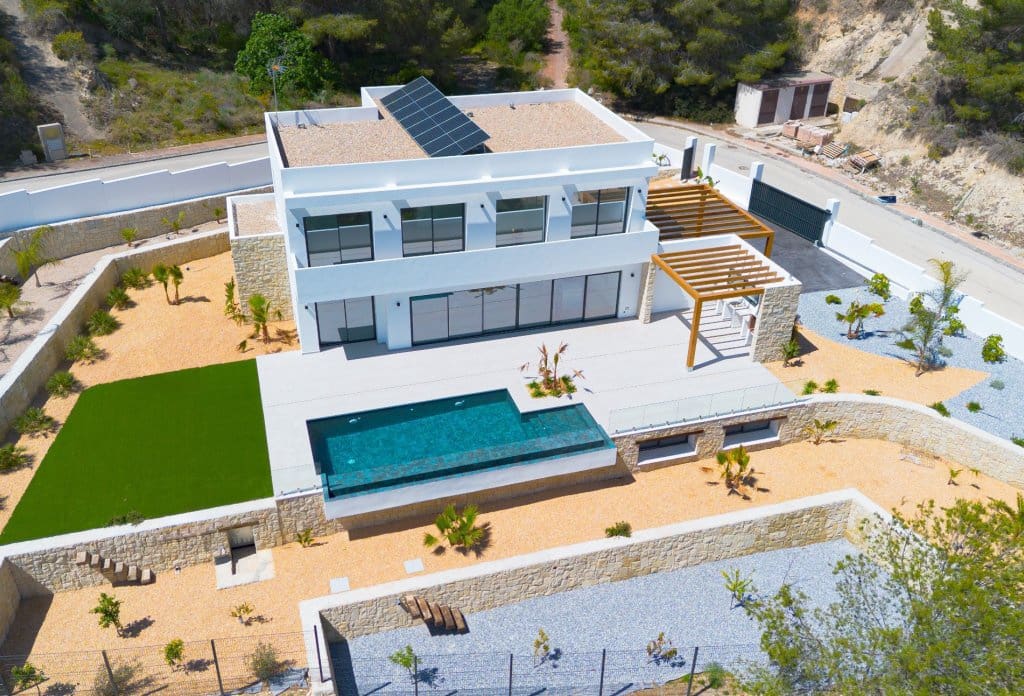 Chalet de 4 habitaciones en Benissa en venta con piscina - 1.700.000 € (Ref: 10043950)