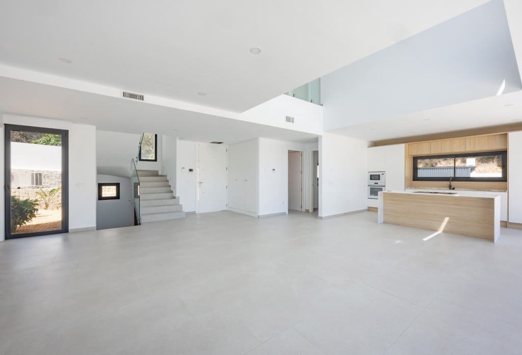 Chalet de 4 habitaciones en Benissa en venta con piscina - 1.700.000 € (Ref: 10043950)