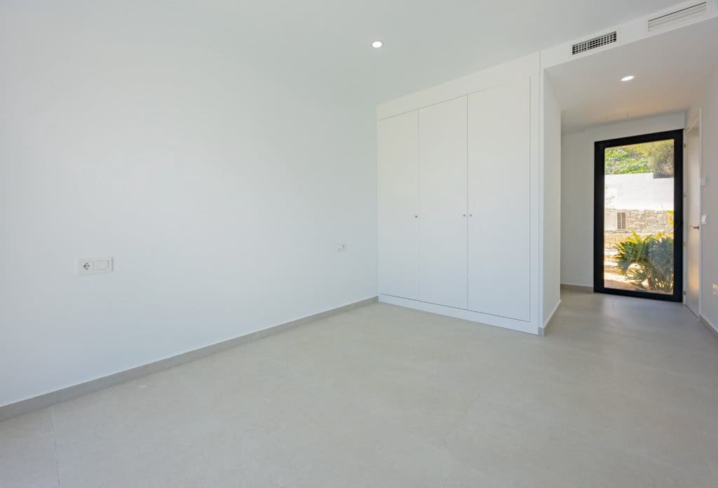 Chalet de 4 habitaciones en Benissa en venta con piscina - 1.700.000 € (Ref: 10043950)