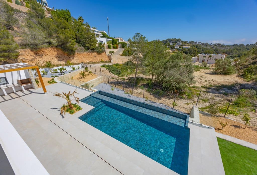 Chalet de 4 habitaciones en Benissa en venta con piscina - 1.700.000 € (Ref: 10043950)