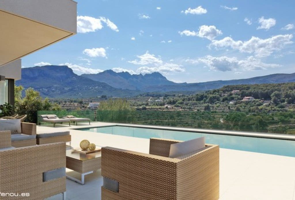 3 Zimmer Villa zu verkaufen in Calpe / Calp mit Pool - 1.135.000 € (Ref: 10043952)