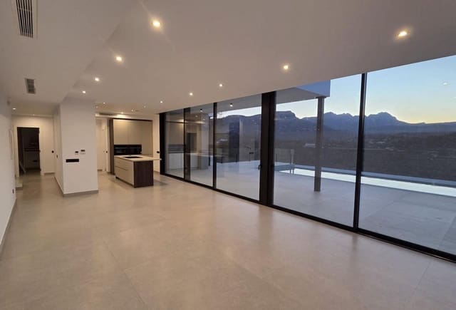 3 bedroom Villa for sale in Cometa - Carrió, Calpe / Calp with pool - € 1,135,000 (Ref: 10043952)