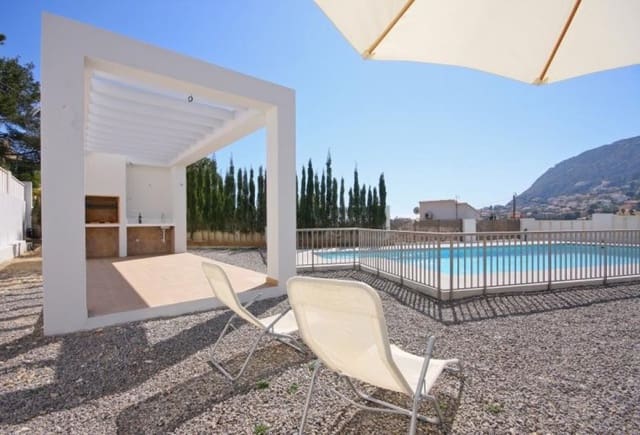 5 bedroom Villa for sale in Canuta, Calpe / Calp with pool - € 750,000 (Ref: 10043954)
