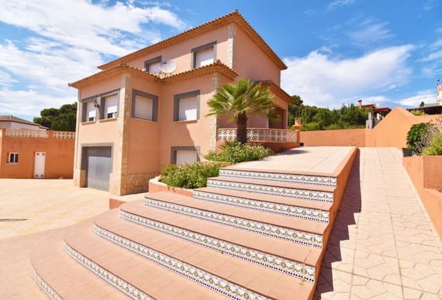 5 Zimmer Villa zu verkaufen in Cometa - Carrió, Calpe / Calp mit Pool - 720.000 € (Ref: 10043955)