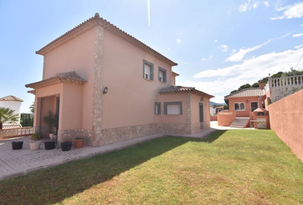 5 Zimmer Villa zu verkaufen in Calpe / Calp mit Pool - 720.000 € (Ref: 10043955)