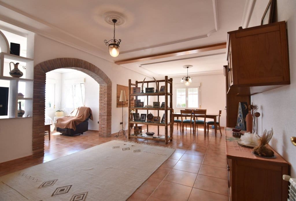 5 Zimmer Villa zu verkaufen in Calpe / Calp mit Pool - 720.000 € (Ref: 10043955)