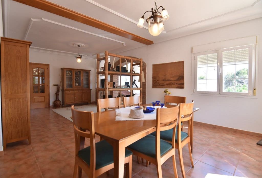 5 Zimmer Villa zu verkaufen in Calpe / Calp mit Pool - 720.000 € (Ref: 10043955)