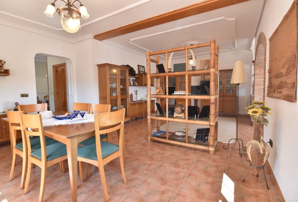 5 Zimmer Villa zu verkaufen in Calpe / Calp mit Pool - 720.000 € (Ref: 10043955)