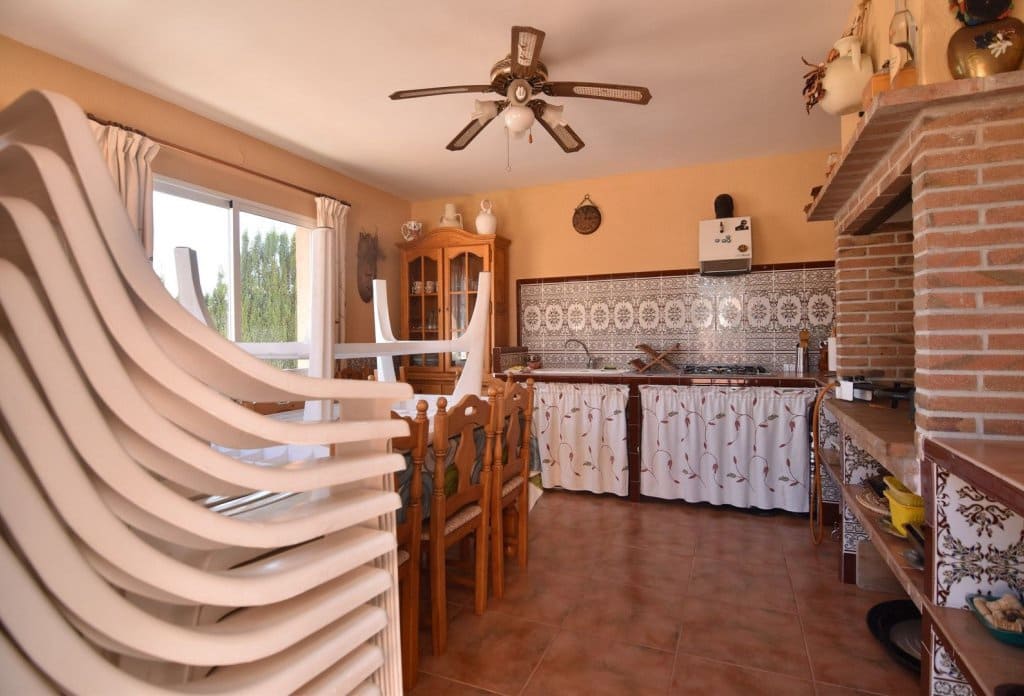 5 Zimmer Villa zu verkaufen in Calpe / Calp mit Pool - 720.000 € (Ref: 10043955)