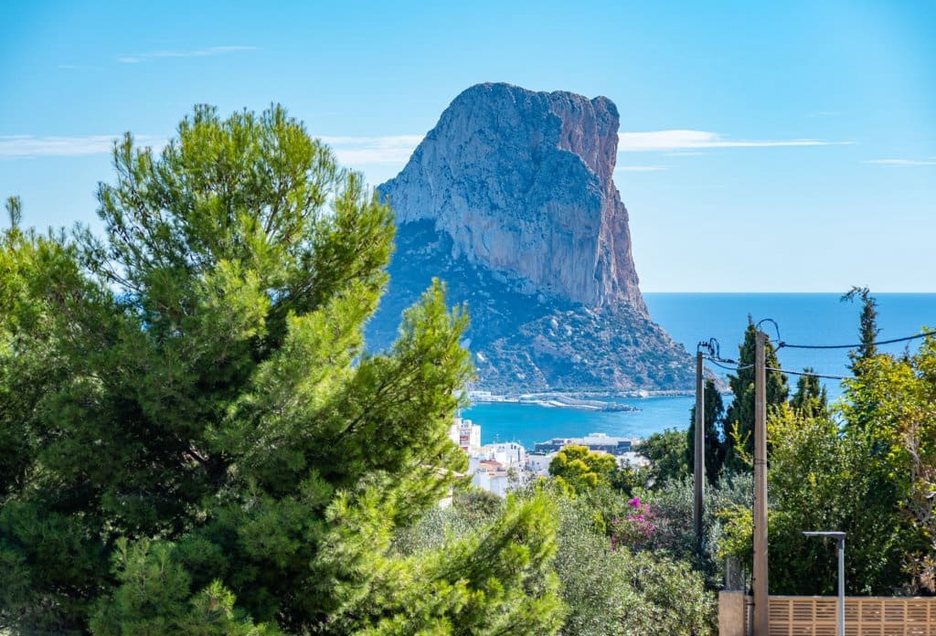 4 sovrum Villa till salu i Calpe / Calp med pool - 665 000 € (Ref: 10043958)
