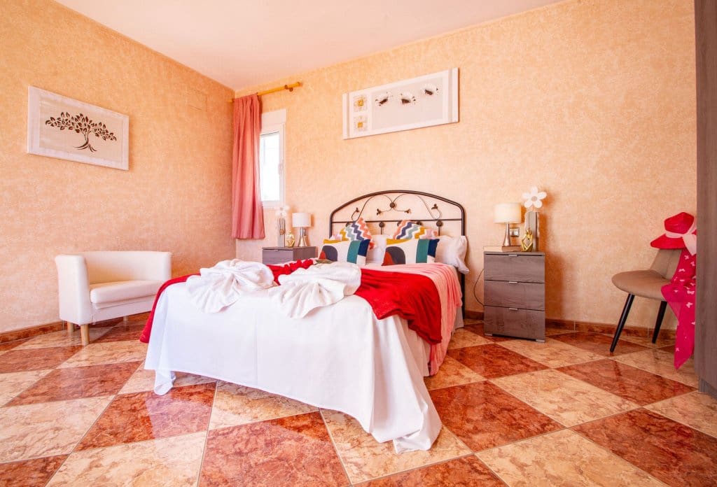 8 makuuhuone Huvila myytävänä paikassa Calpe / Calp mukana uima-altaan - 850 000 € (Ref: 10043959)