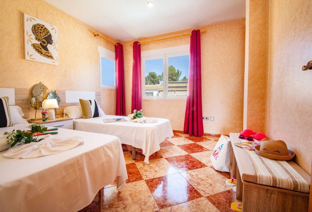 8 makuuhuone Huvila myytävänä paikassa Calpe / Calp mukana uima-altaan - 850 000 € (Ref: 10043959)