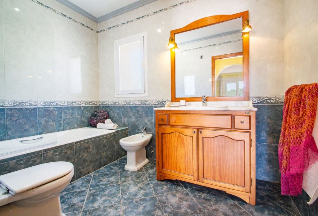 8 makuuhuone Huvila myytävänä paikassa Calpe / Calp mukana uima-altaan - 850 000 € (Ref: 10043959)
