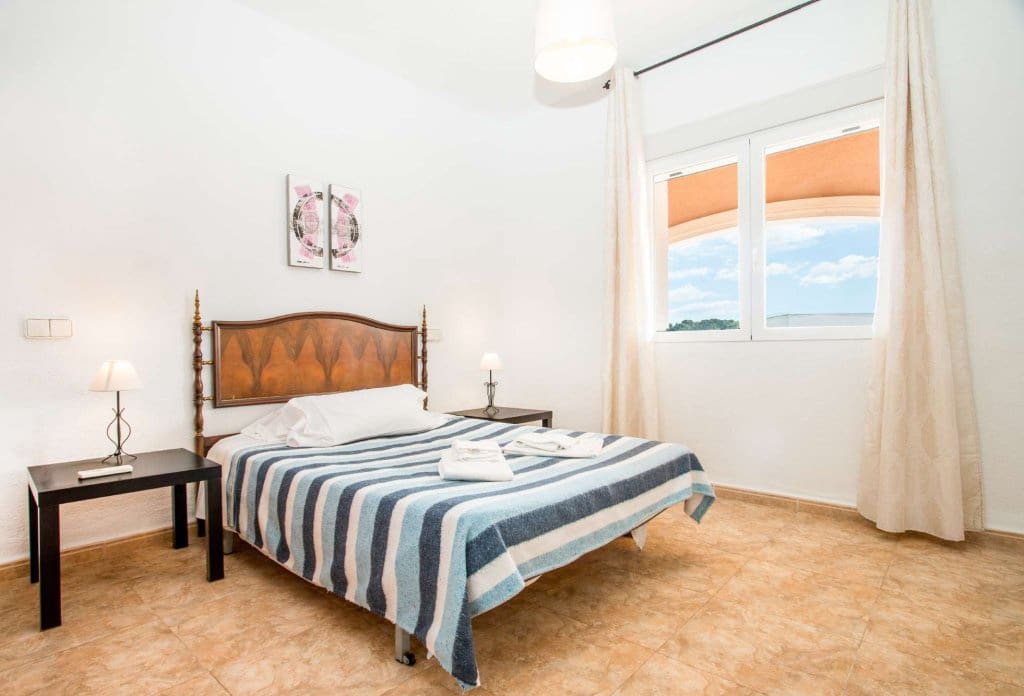 12 makuuhuone Huvila myytävänä paikassa Calpe / Calp mukana uima-altaan - 1 260 000 € (Ref: 10043960)