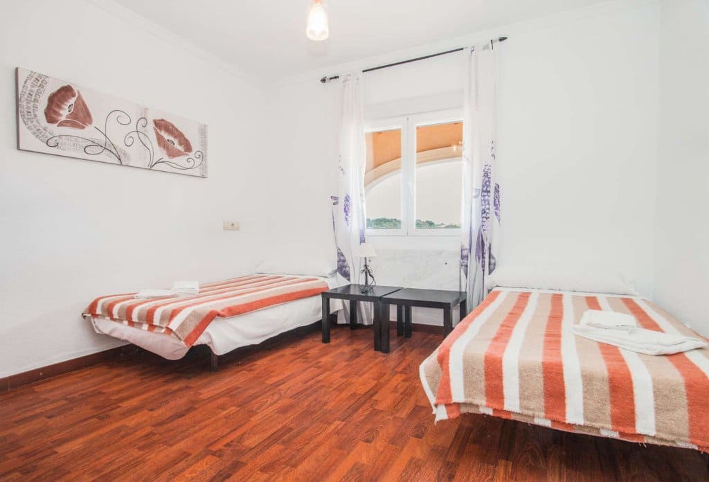 12 makuuhuone Huvila myytävänä paikassa Calpe / Calp mukana uima-altaan - 1 260 000 € (Ref: 10043960)