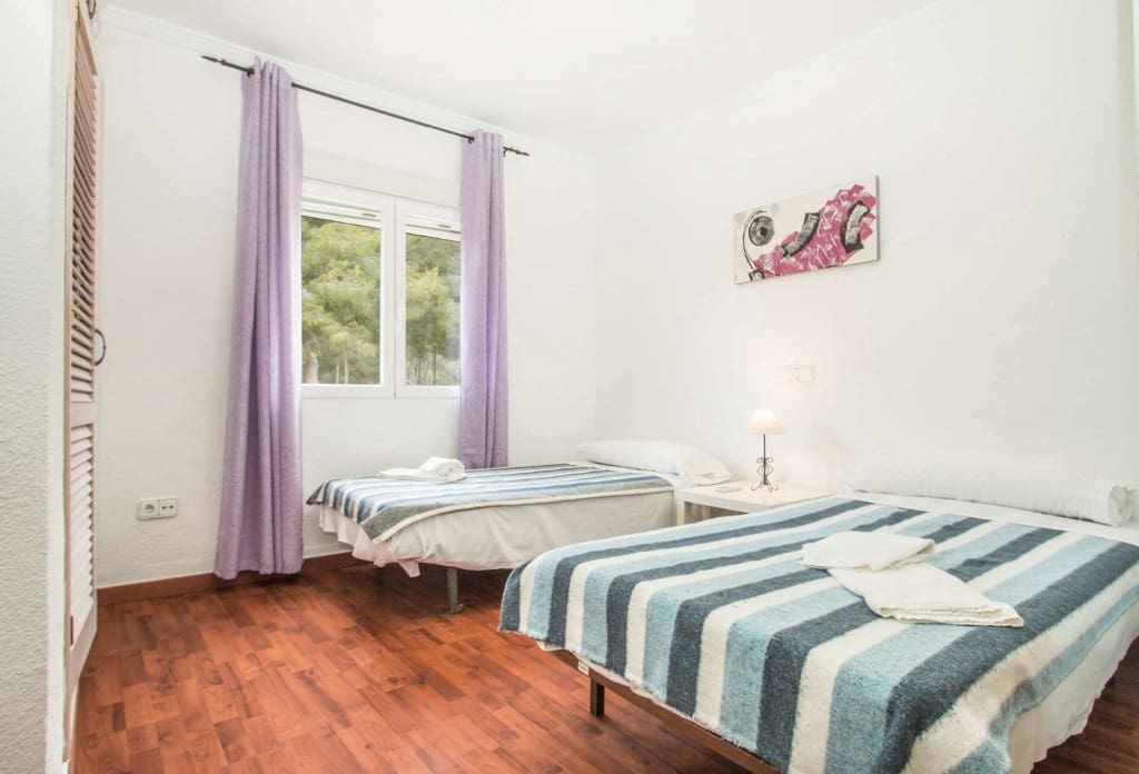12 makuuhuone Huvila myytävänä paikassa Calpe / Calp mukana uima-altaan - 1 260 000 € (Ref: 10043960)