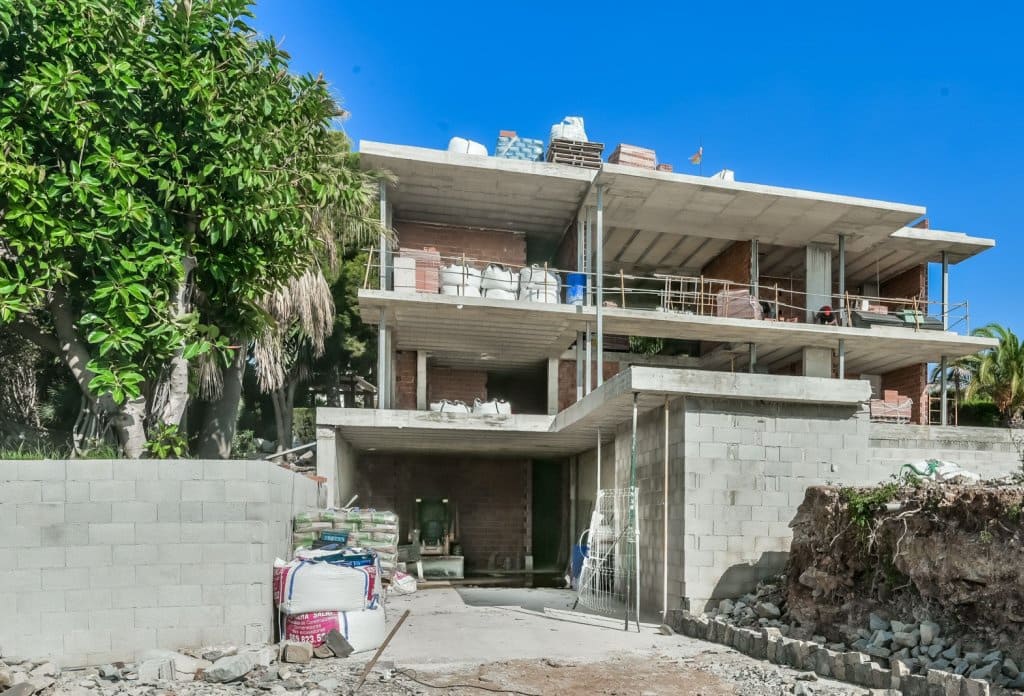 5 bedroom Villa for sale in Calpe / Calp with pool - € 3,700,000 (Ref: 10043961)